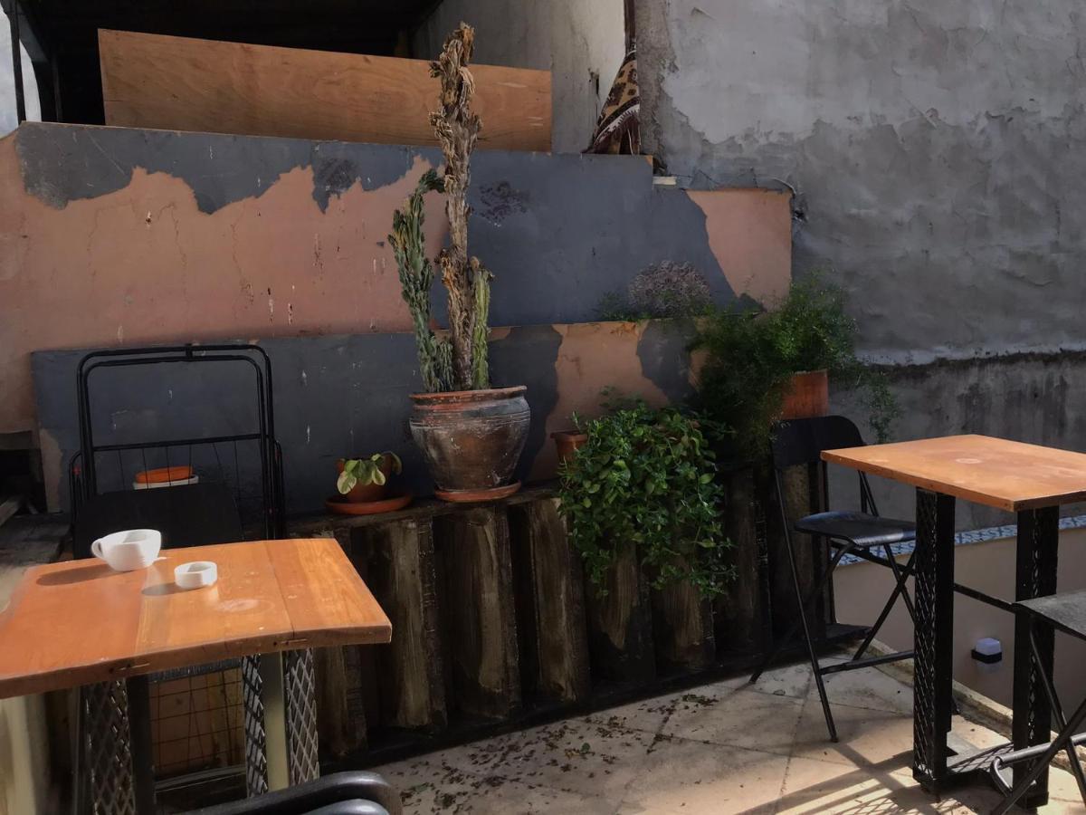 Titan House Hostel Σμύρνη Εξωτερικό φωτογραφία