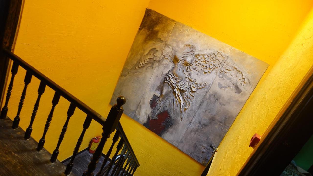 Titan House Hostel Σμύρνη Εξωτερικό φωτογραφία
